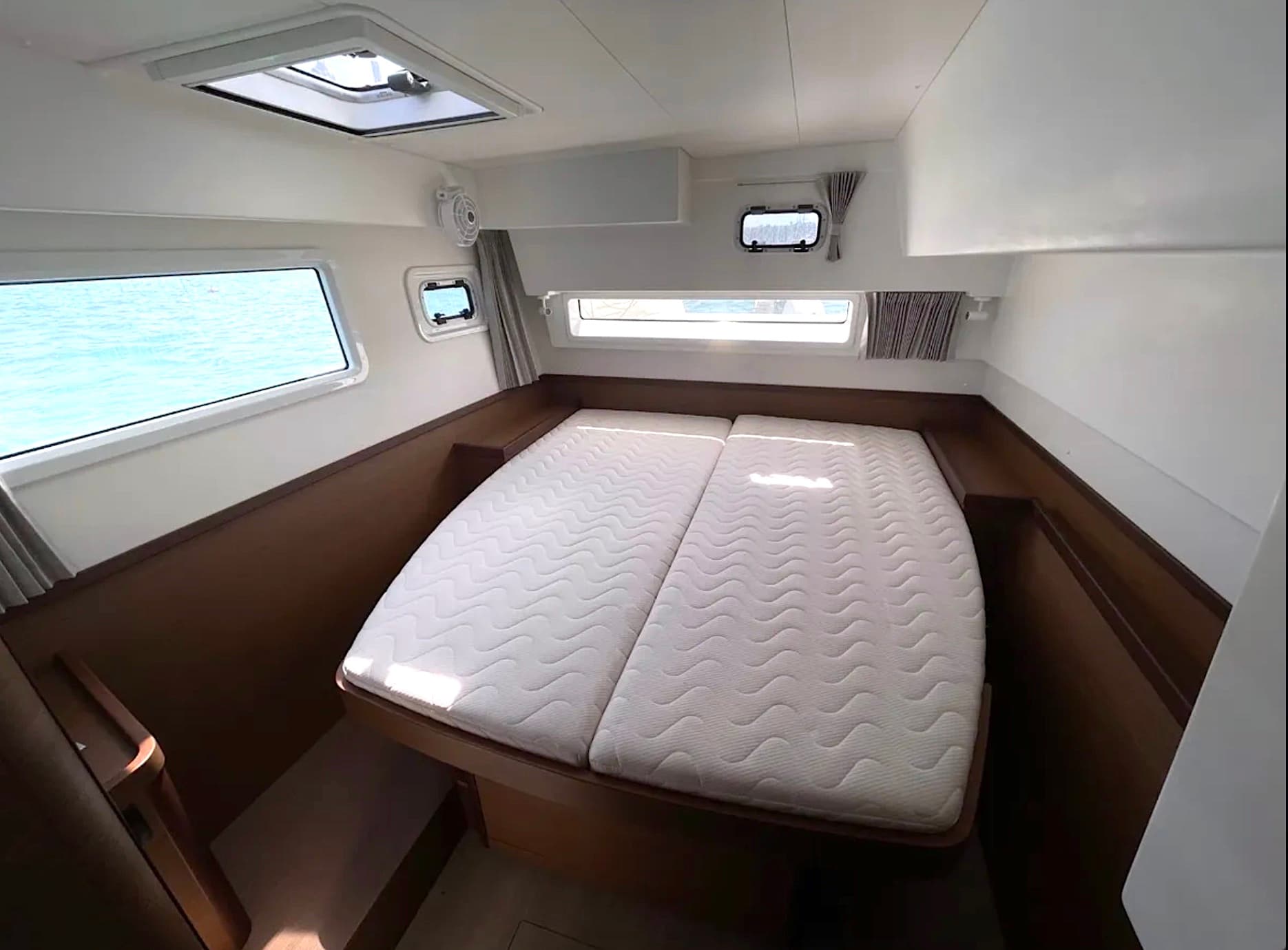 LAGOON 42 5