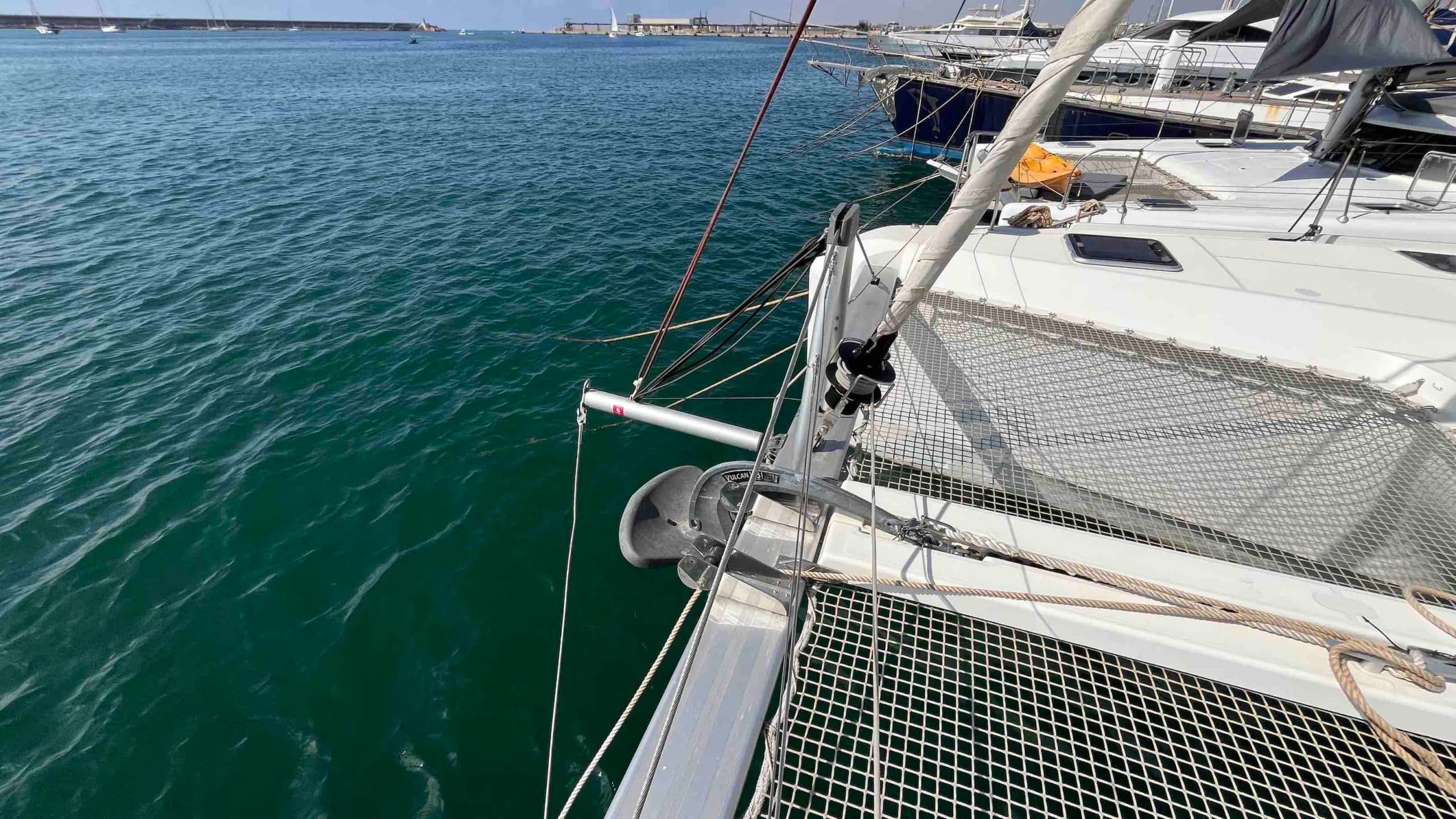 Lagoon 42 9
