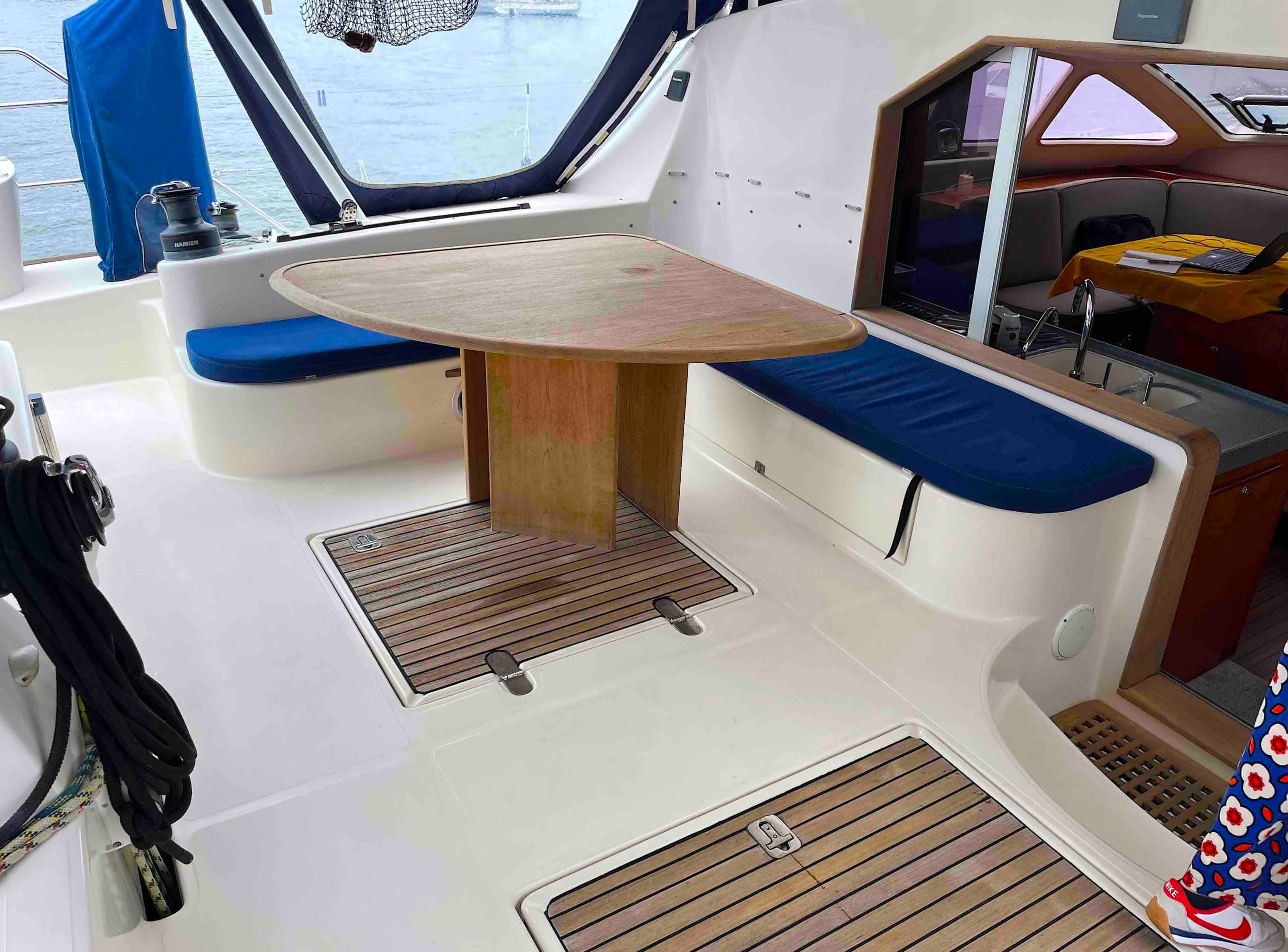 CATANA 471 14