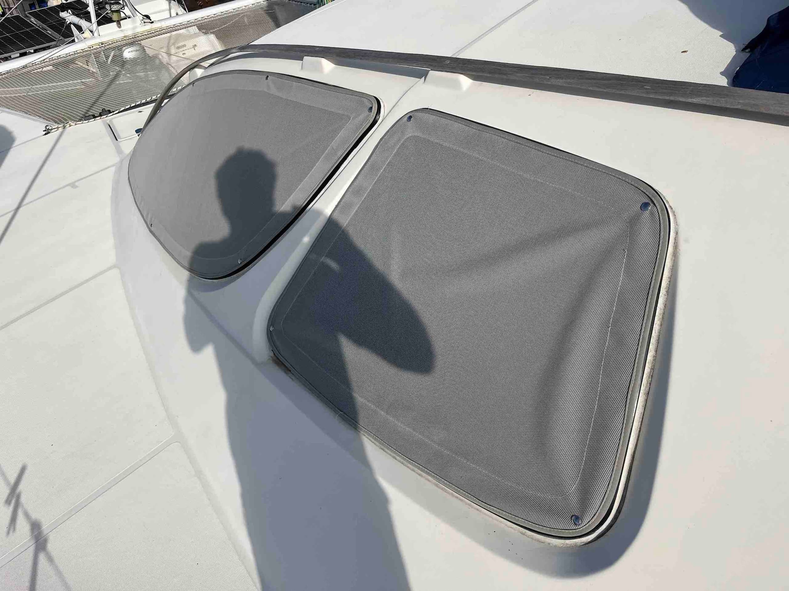 CATANA 471 6