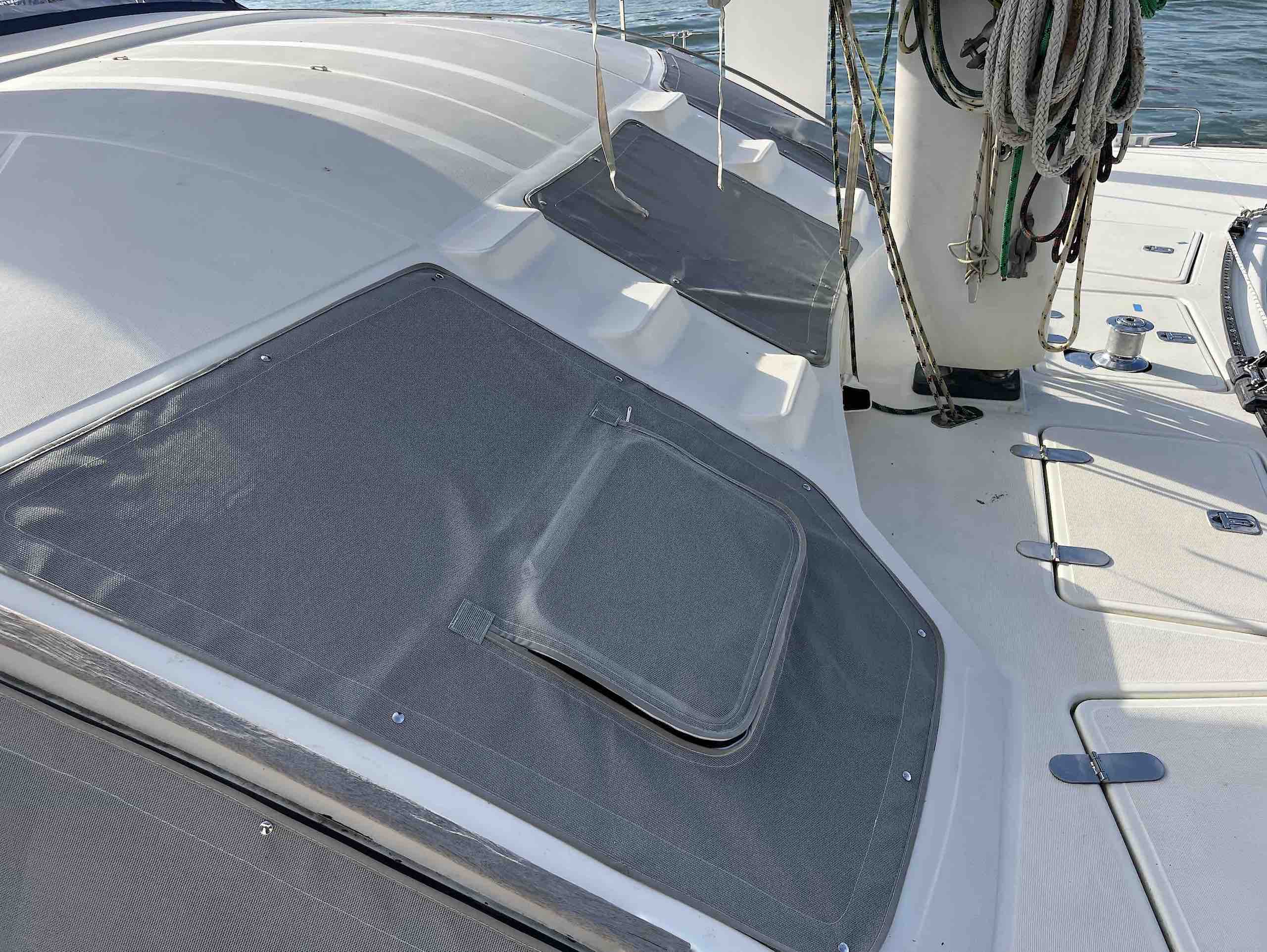 CATANA 471 7