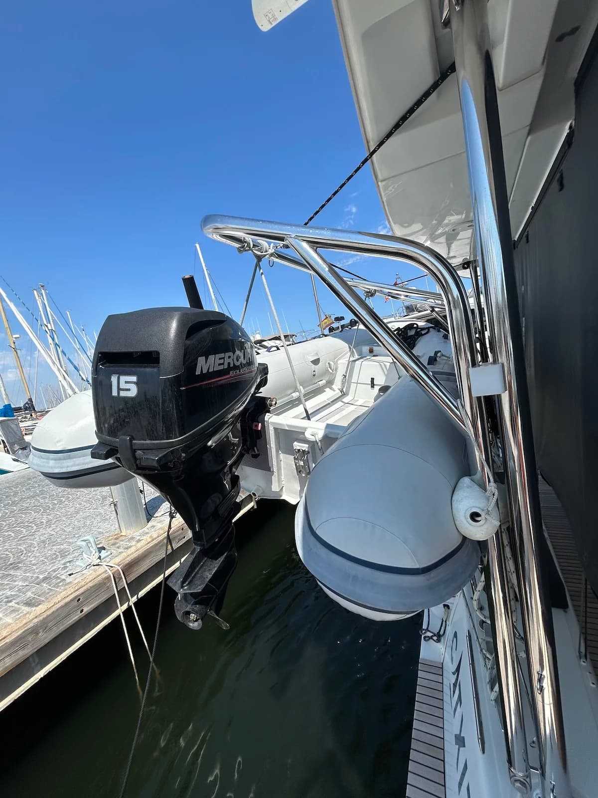 Lagoon 42 12