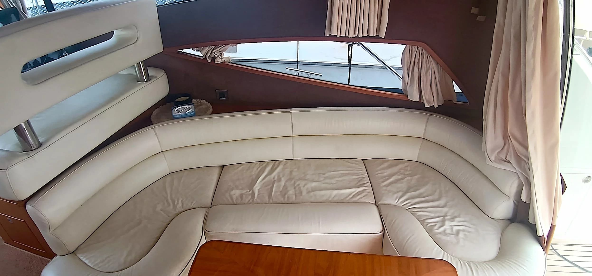 Galeon 440 Fly 17