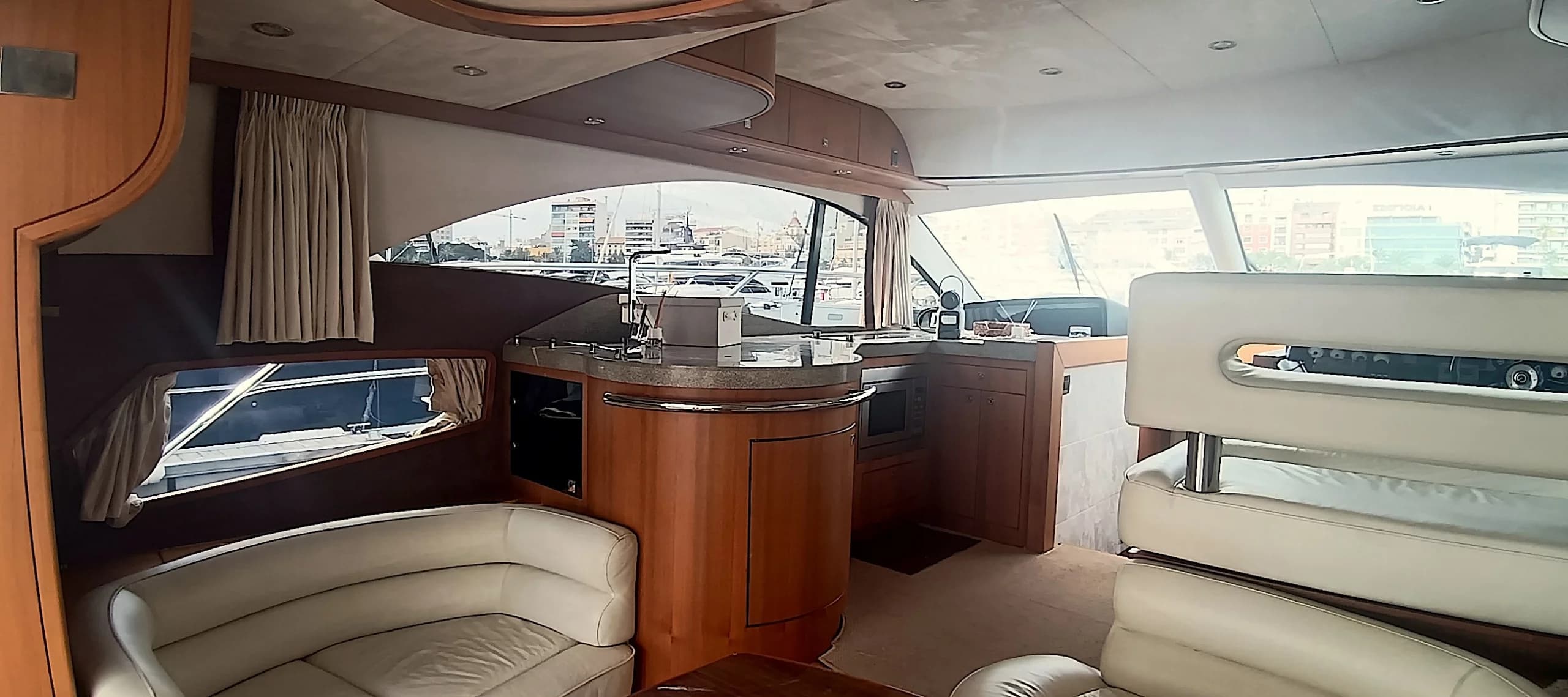 Galeon 440 Fly 19