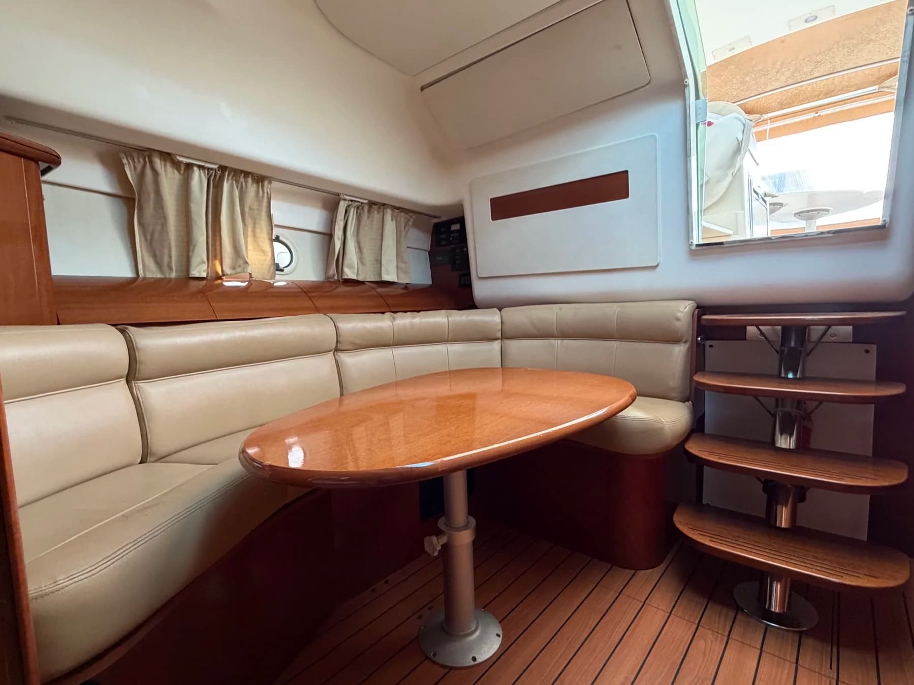 Jeanneau Prestige 34 HT 17