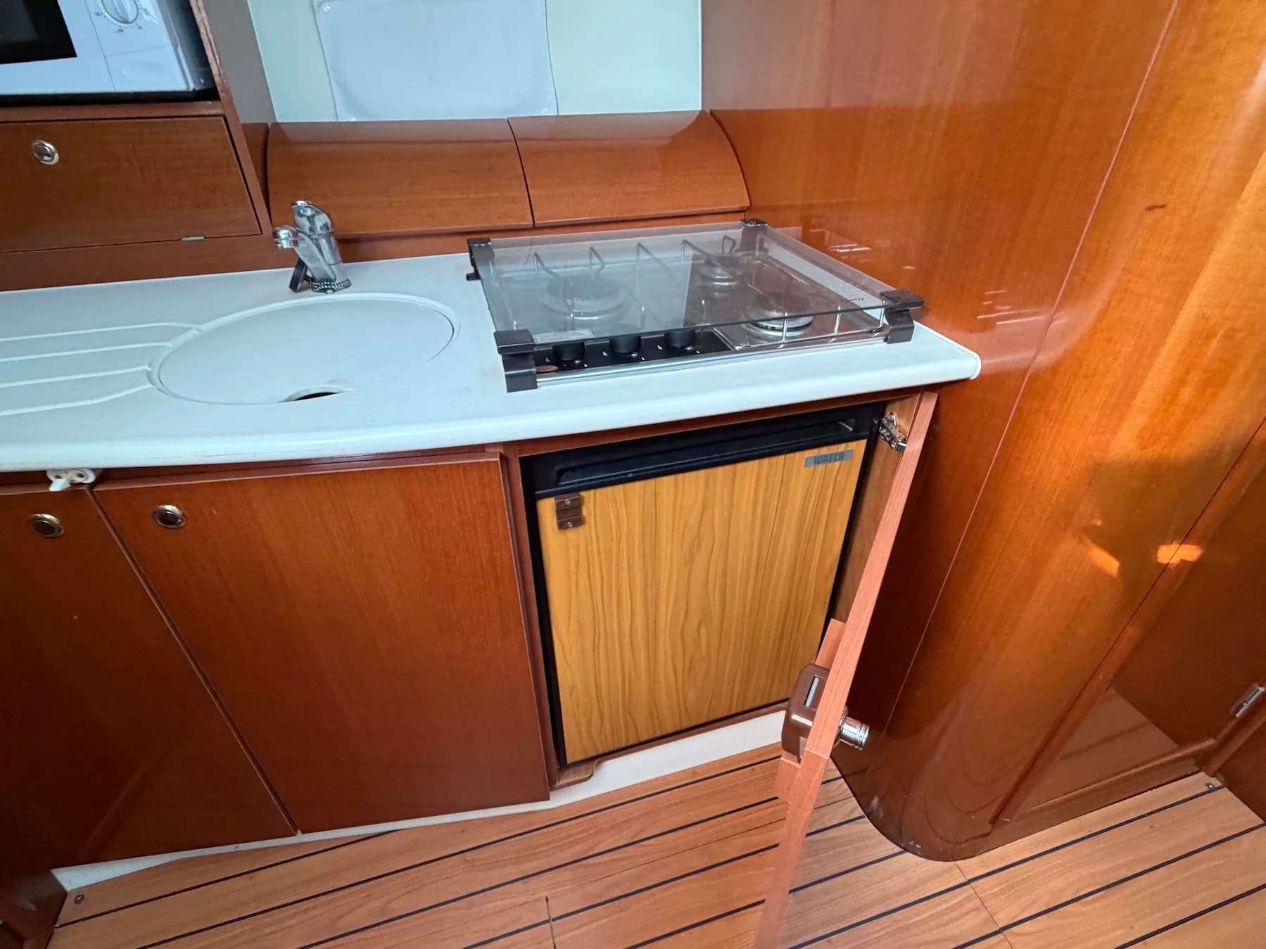 Jeanneau Prestige 34 HT 19
