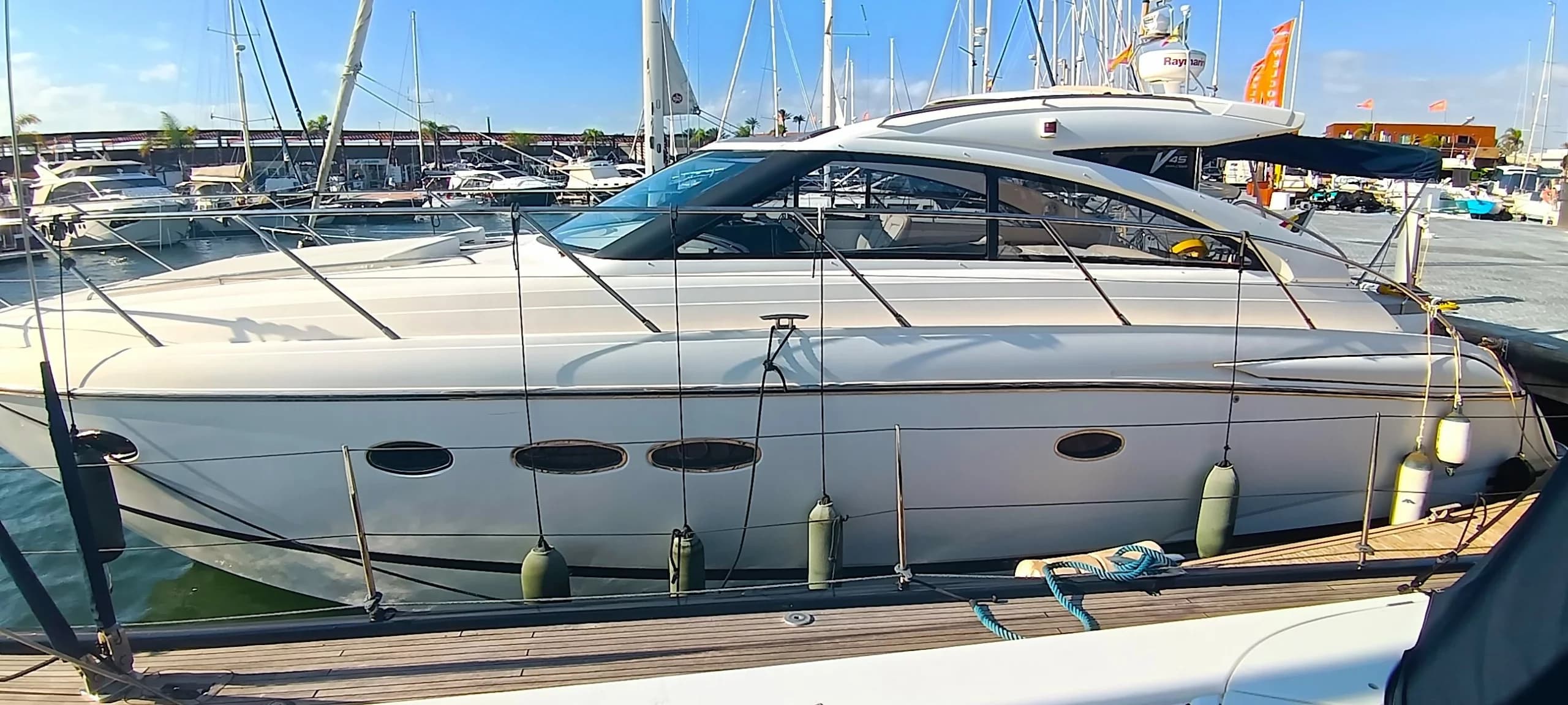 Princess V45
